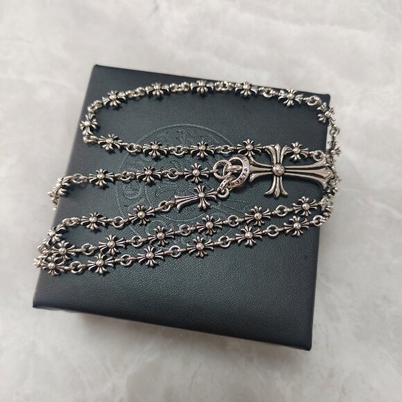 Chrome Hearts Cross Necklace - Picture 6 of 6